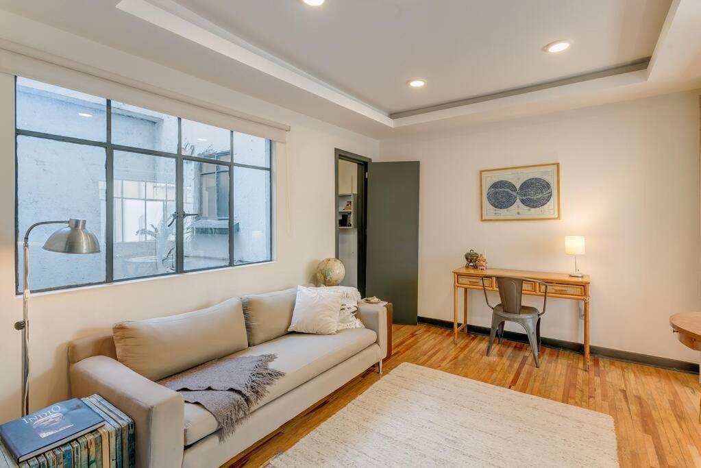 Apartment Cozy Heart Of Condesa. Mexico City